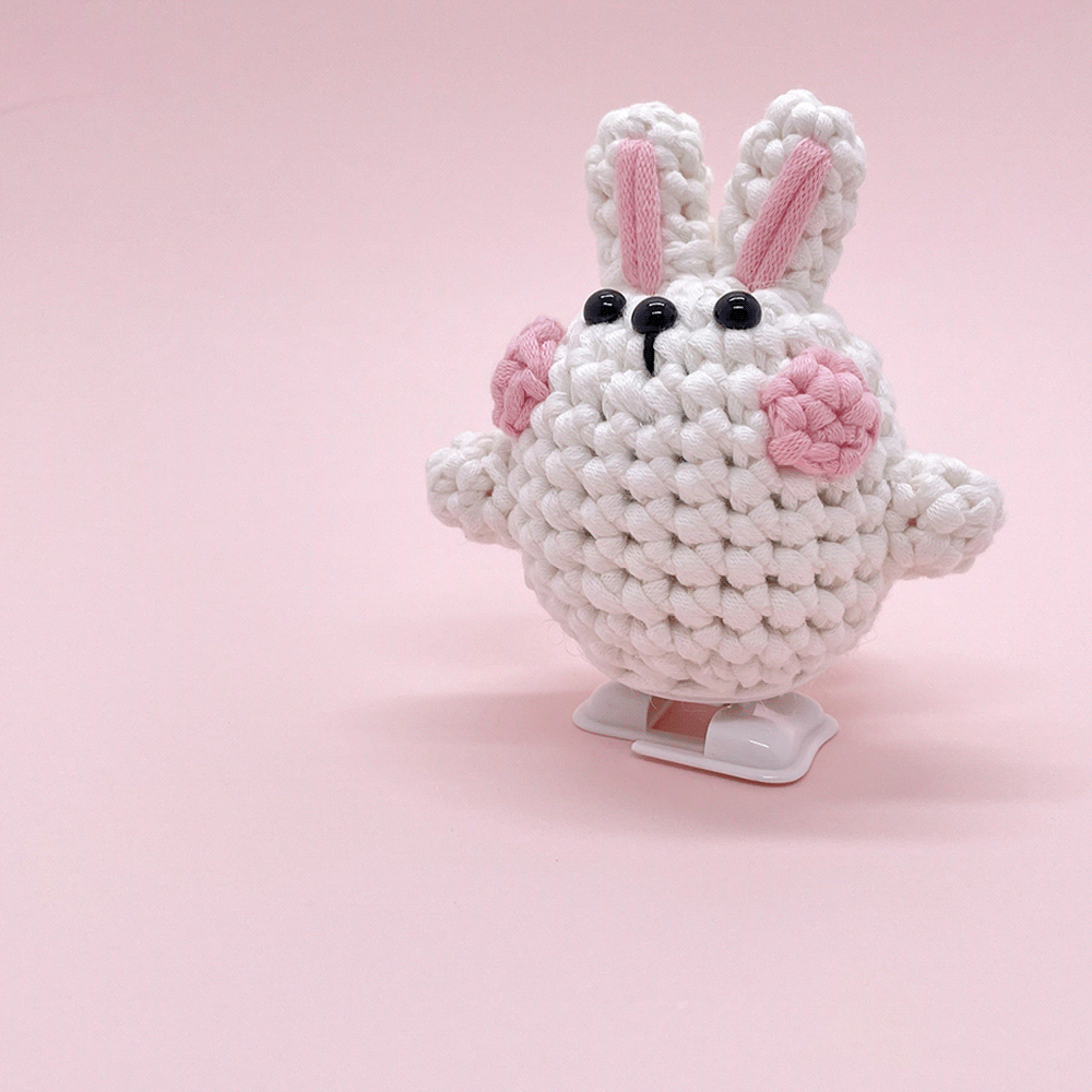 Can Walking Rabbit - Crochet Kit