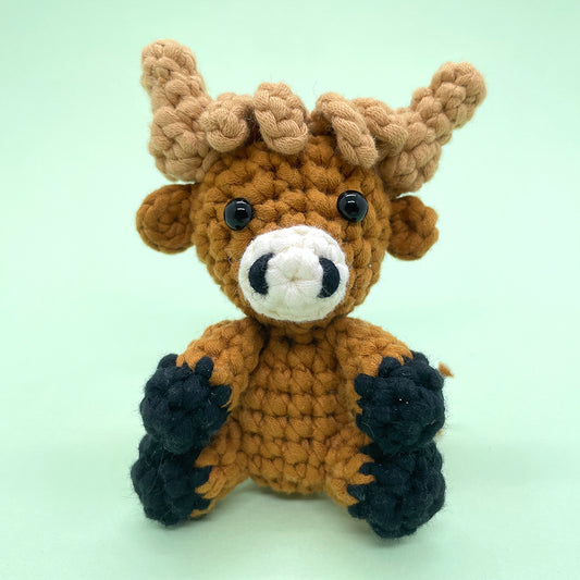 Highland Cow Couple - Crochet Kit