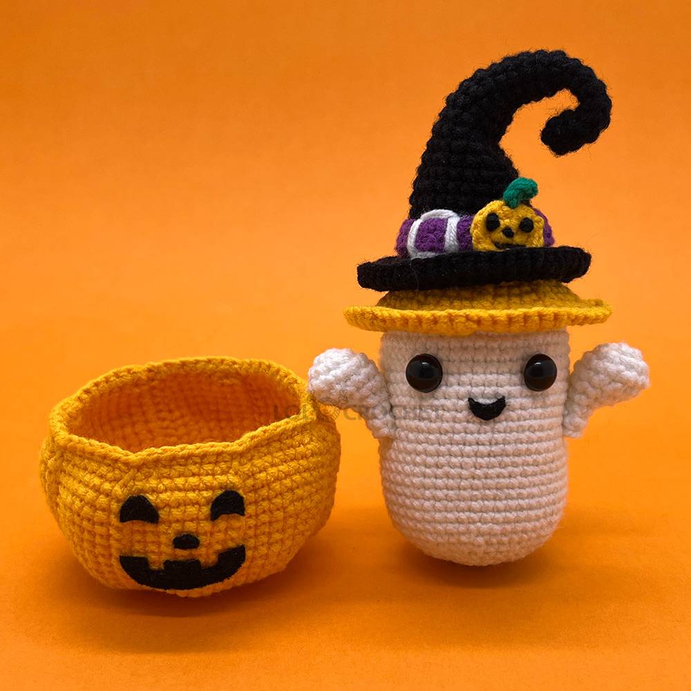 Pumpkin Ghost - Crochet Kit