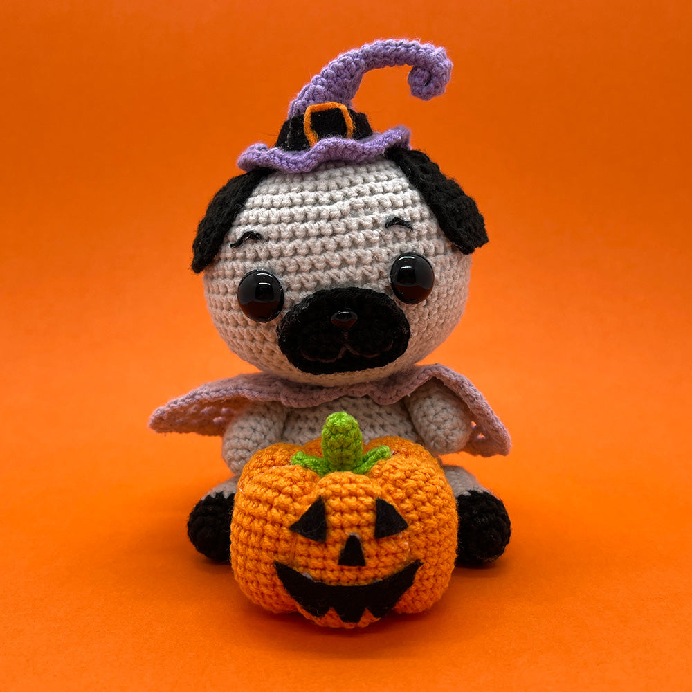 Halloween Pug - Crochet Kit