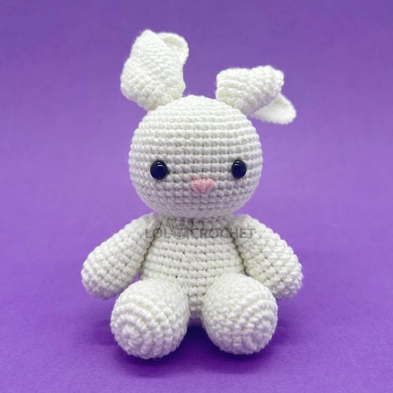 Lovely Rabbit - Crochet Kit
