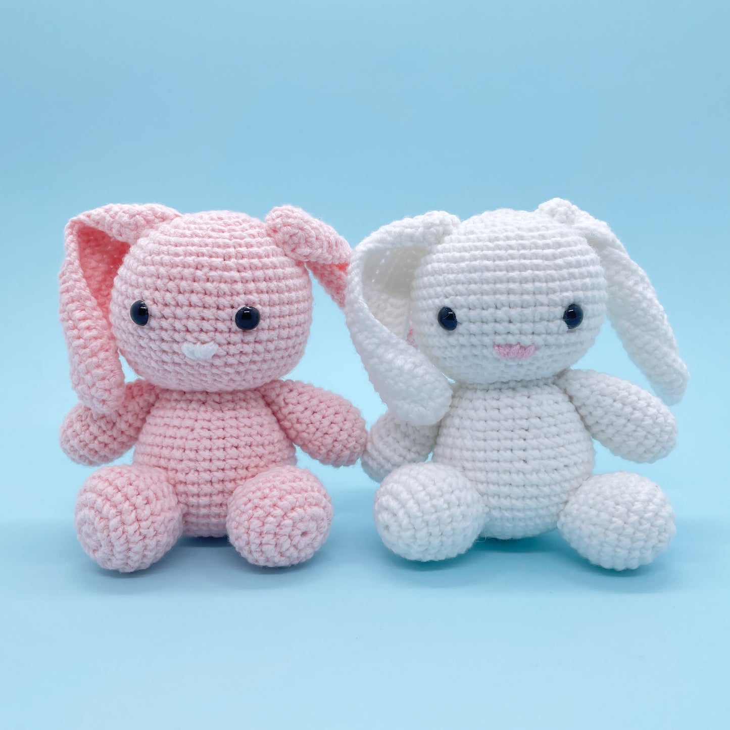 Lovely Rabbit - Crochet Kit