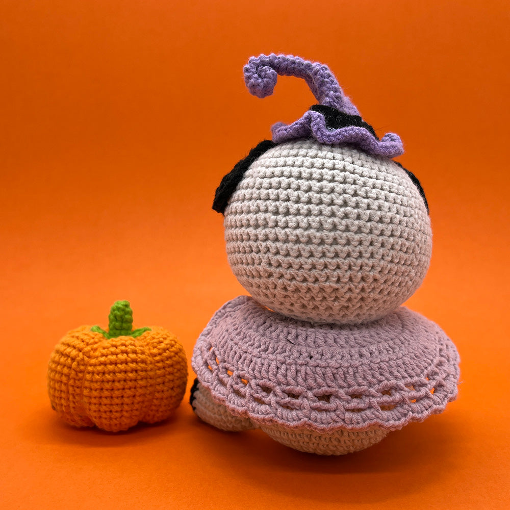 Halloween Pug - Crochet Kit