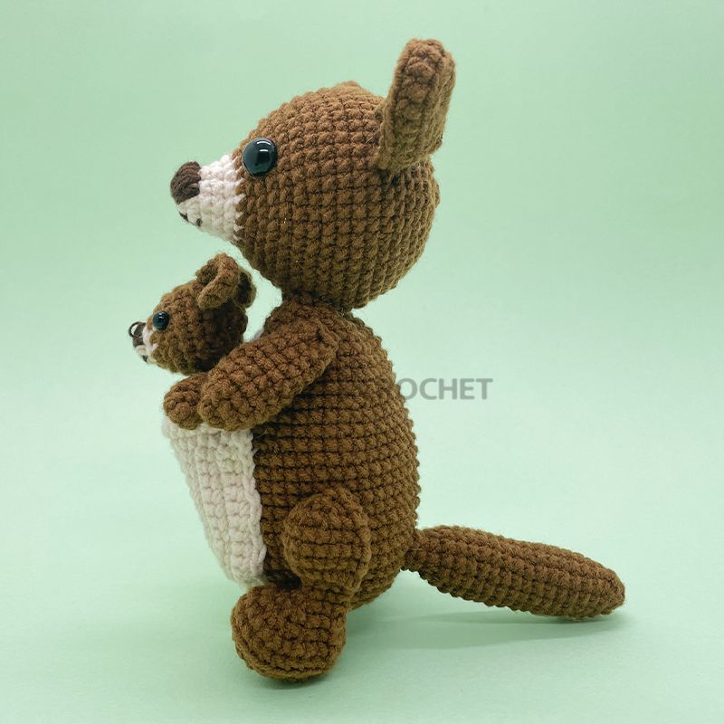 Kangaroo Mom & Baby - Crochet Kit