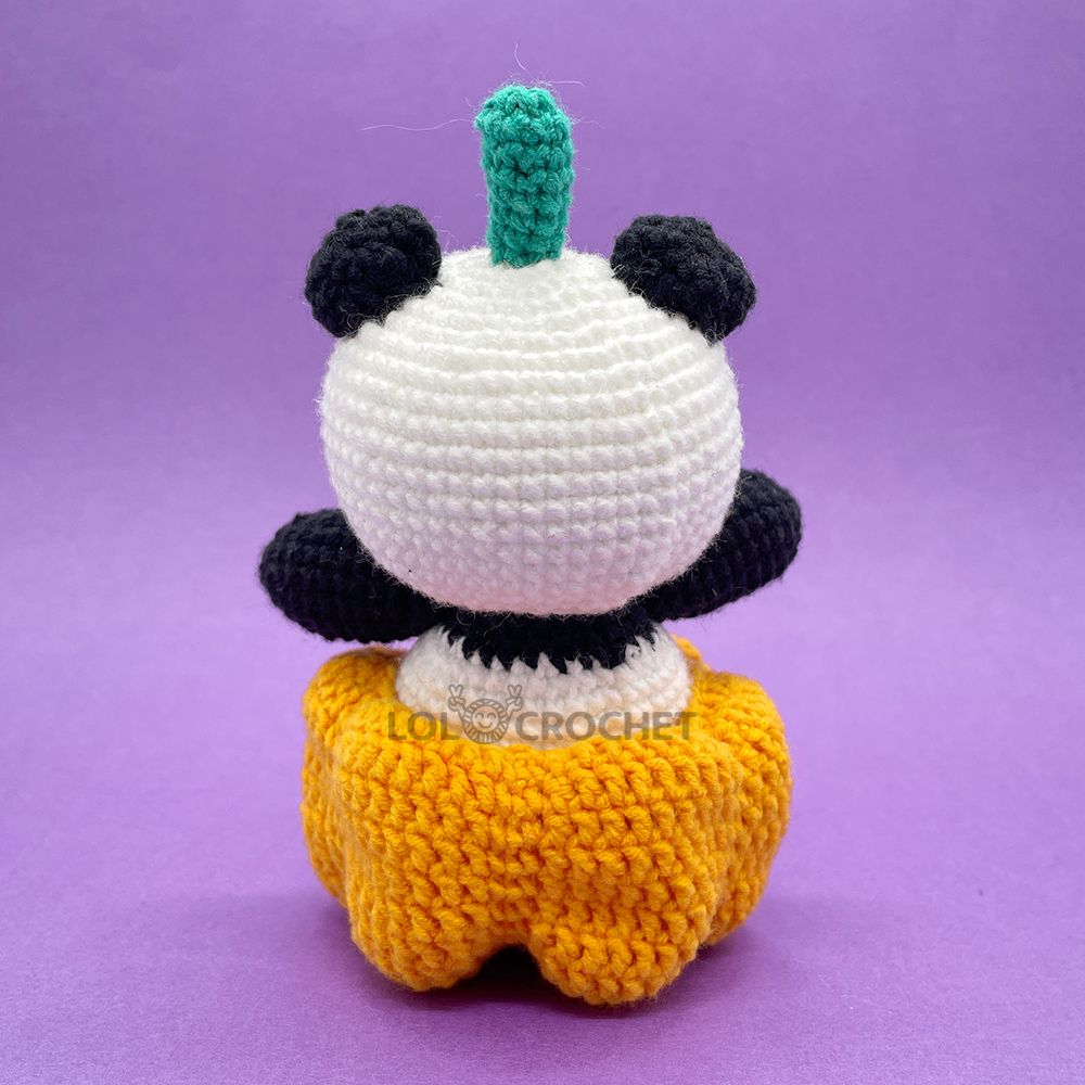 Pumpkin Panda - Crochet Kit