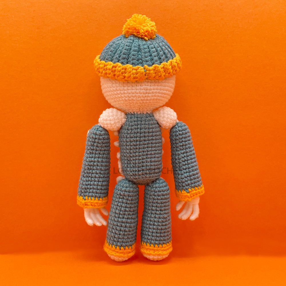 Halloween Human Skull  - Crochet Kit