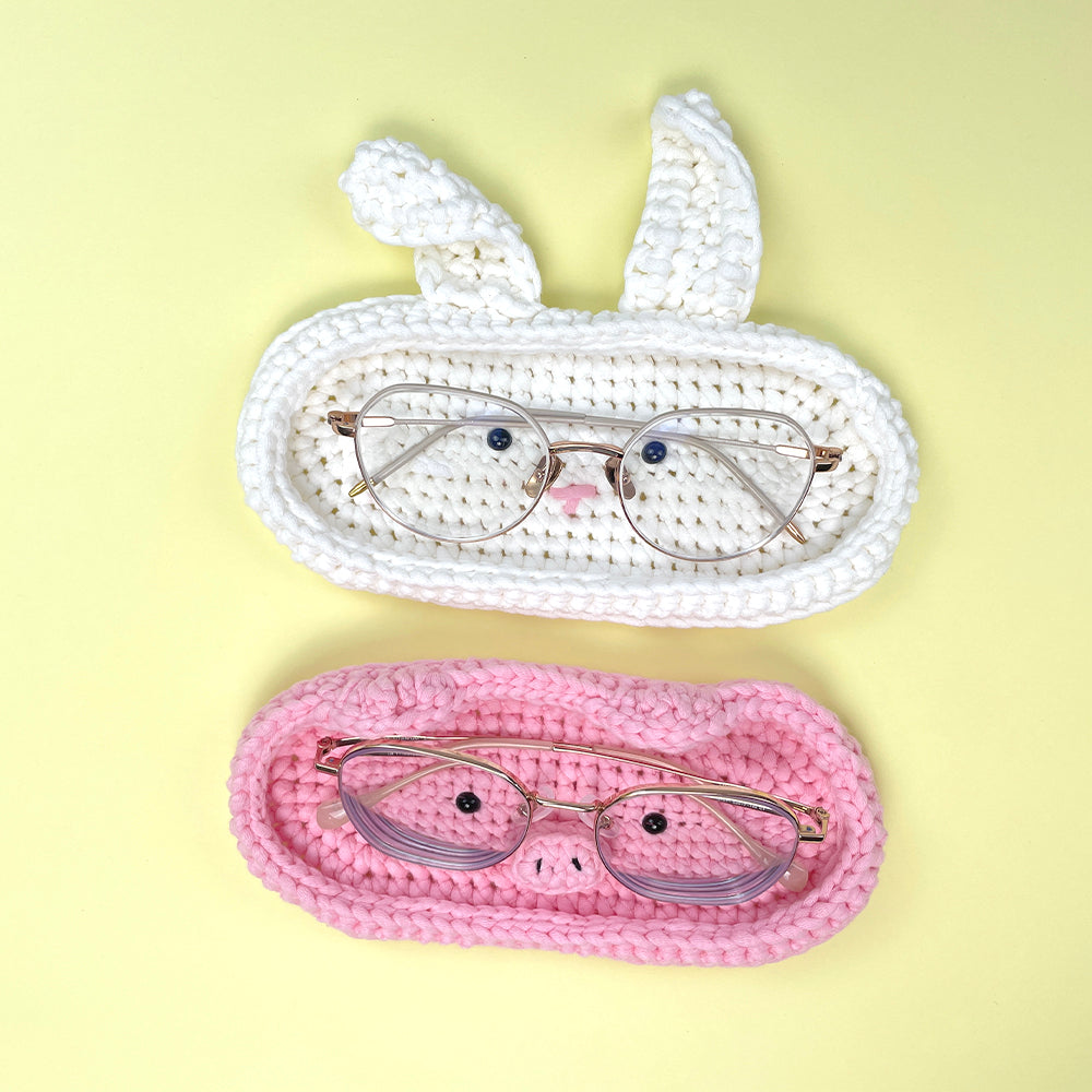 Pig and Bunny Glasses Organizer - Crochet Kit