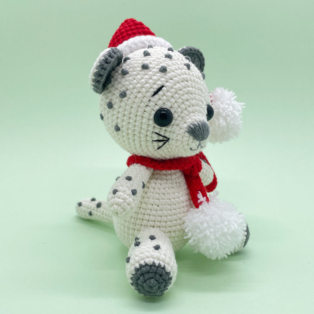 Snow Leopard Sisters - Crochet Kit